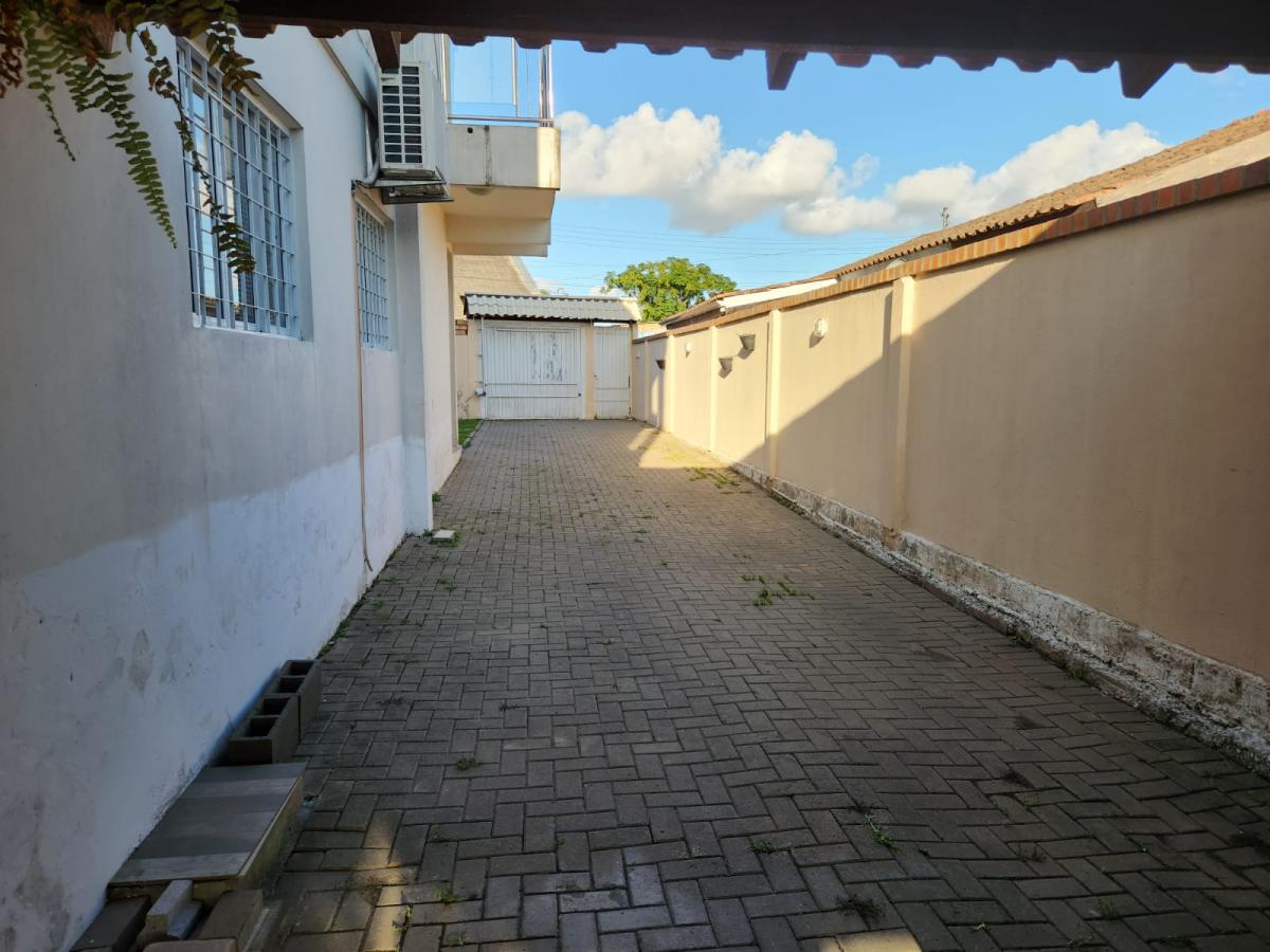 GRANDE CASA COM PISCINA NA ILHA DA PINTADA COM MAIS 4 APTS EM OBRA NO IMOVEL